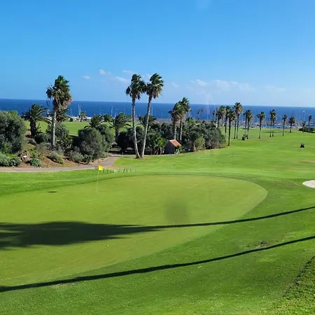 2 Bedroom, 2 Bathroom Penthouse With Private Roof Terrace & Heated Pool In Fairways Club, Amarilla Golf סן מיגל דה אבונה